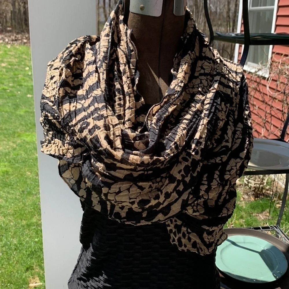 17”X42 animal print scarf black/Tan full circle infinity scarf crinkly material